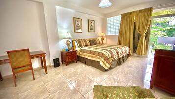 Laptopgeeigneter Arbeitsplatz, VerdunkelungsvorhÀnge