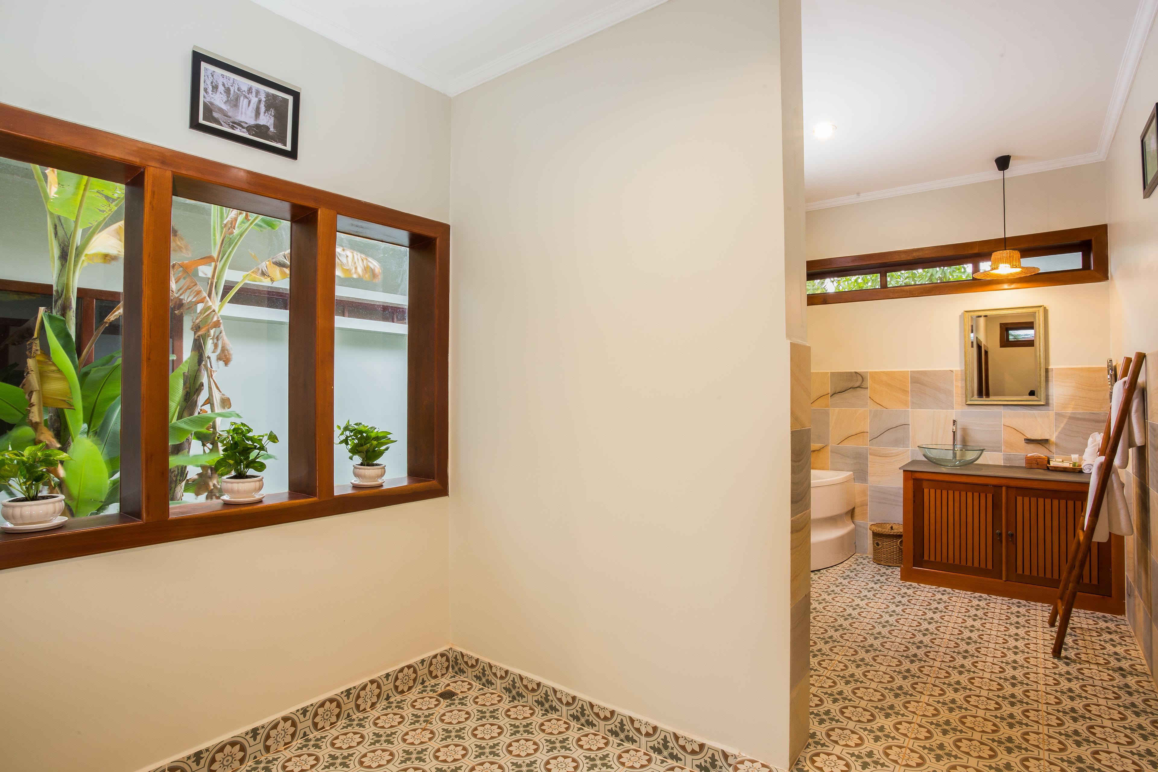 president suite villa | living area | 32-inch led tv with cable channels, tv, dvd player