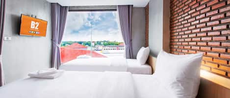 Superior Room | Desk, free WiFi, bed sheets
