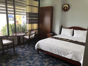 Deluxe Room, City View | Minibar, desk, blackout drapes, free WiFi - My Hotel and Spa (Da Nang)