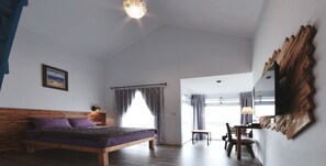 湖景3 | 办公桌、遮光窗帘、免费 WiFi、床单