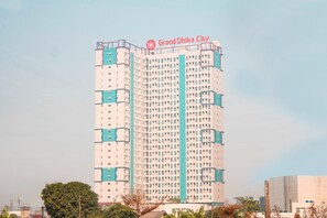 Front of property - OYO Flagship 755 Appartel Grand Dhika City (Bekasi)