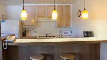 Apartment, 1 Schlafzimmer | Eigene Küche | Kühlschrank, Mikrowelle, Ofen, Geschirrspüler