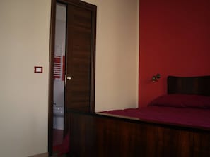 Kamar Double Superior, pemandangan kota | Selimut bulu angsa dan didekorasi berbeda-beda