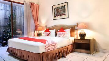 Standard Double Room | Desk, free WiFi, bed sheets