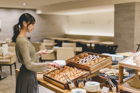 THE THOUSAND KYOTO - Image 17