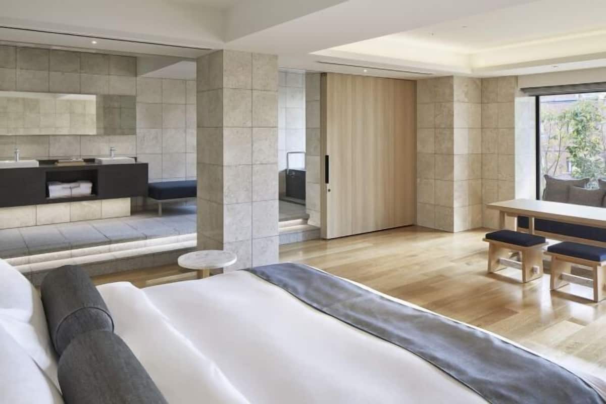 Edredón, camas con pillow-top y minibar