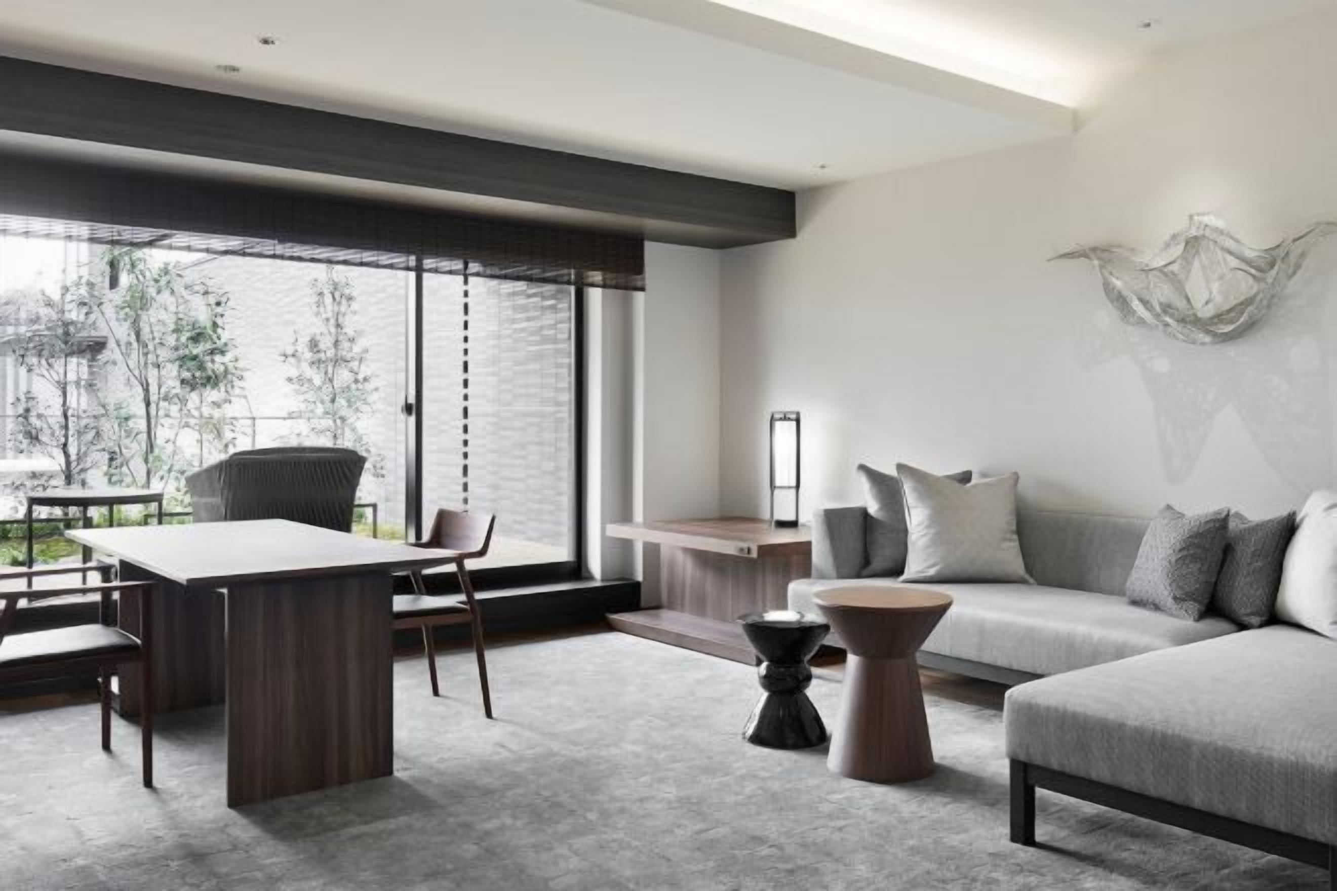 Living area | Flat-screen TV