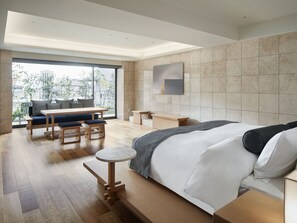 Couette en duvet d'oie, surmatelas, minibar