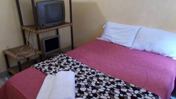 Quarto casal econômico | Lençóis italianos Frette, roupas de cama premium, edredons de pluma