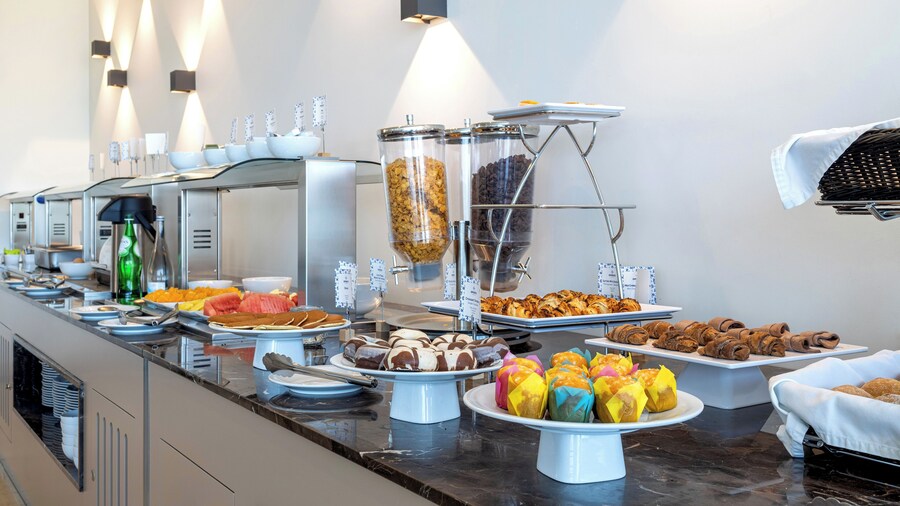 Oporto Airport & Business Hotel