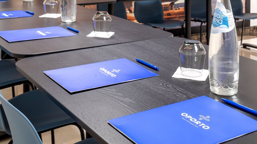 Oporto Airport & Business Hotel