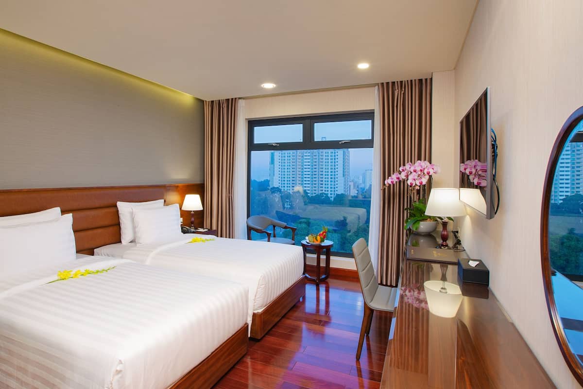 小学生 ホテル連れ込み