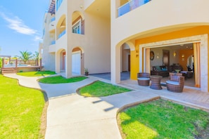 Condo | Fachada