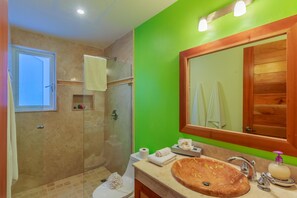 Condo | Banheiro