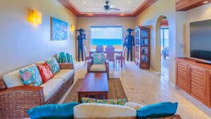 Living area - Isla 33 - Two Bedroom Villa 2303 (Isla Mujeres)