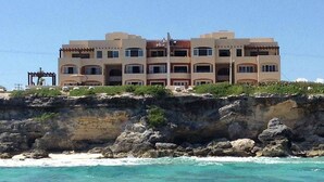 Property grounds - Brand New 2 Bedroom Villa (Isla Mujeres)