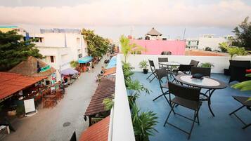 Villa | Balcony