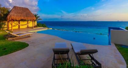 Isla Vida - 5 Bedroom House