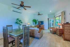 Living room - Isla Retreats - Villa 3 (Isla Mujeres)