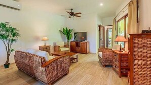 Villa | Living room | TV, DVD player - Isla Retreats - Villa 3 (Isla Mujeres)