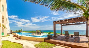 Apartment | Pool