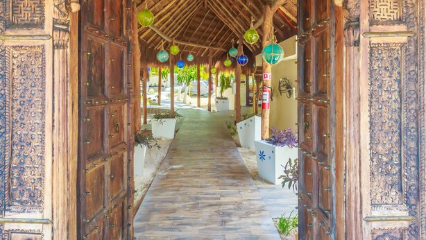 Unclassified image, 1 of 23, button - Paradise Suites Imox Jr (Isla Mujeres)
