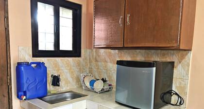FM Transient House Room For Rent Tagaytay