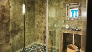 Unclassified image, 4 of 13, button - Tres Mentiras Boutique Hotel Q. Roo (Isla Mujeres)