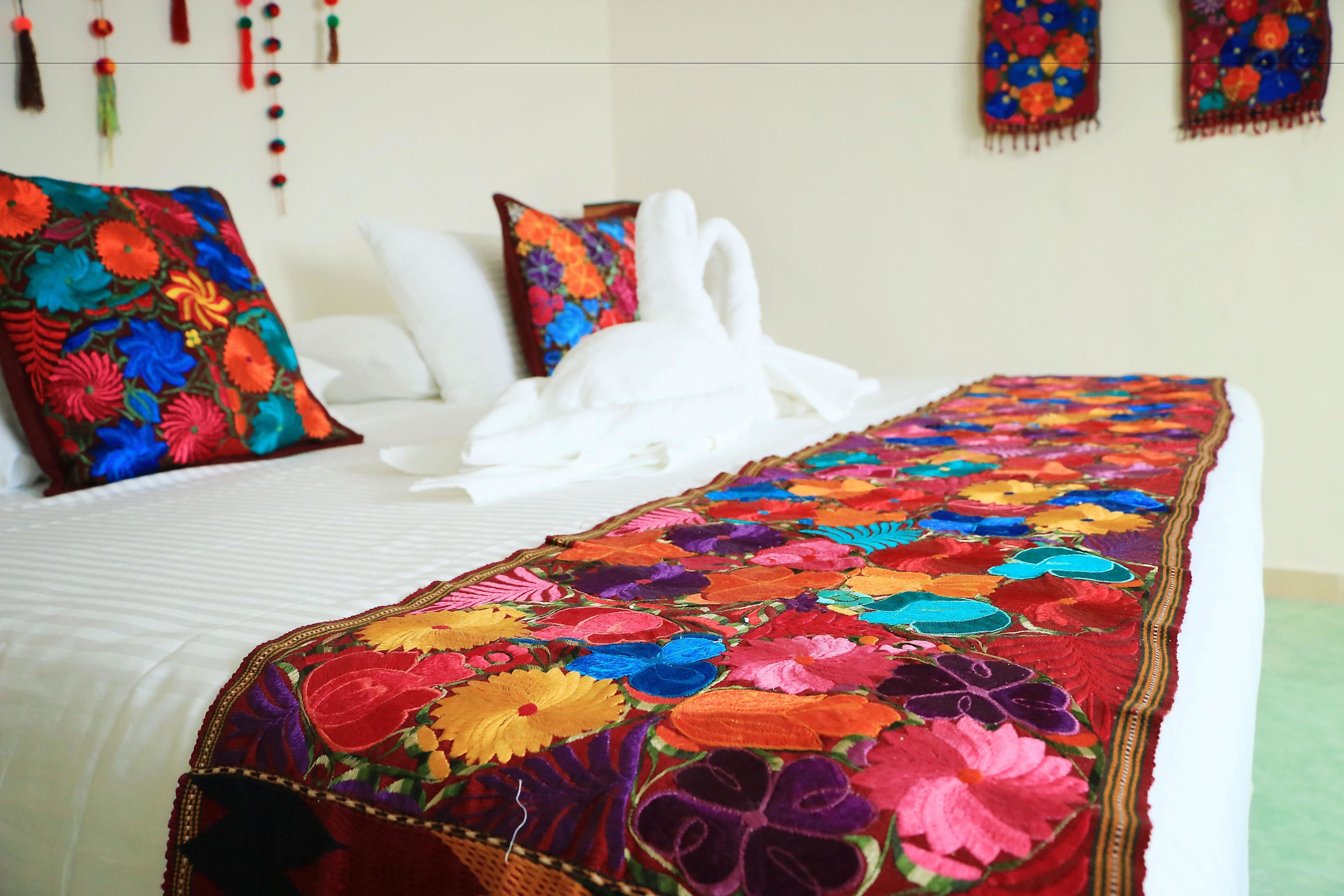 6 bedrooms, free WiFi, bed sheets