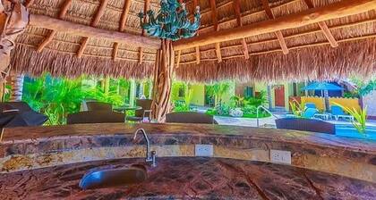 Isla Retreats - Entire Resort