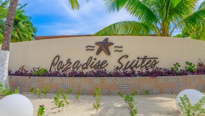 Property grounds - Paradise Suites Itze Jr (Isla Mujeres)