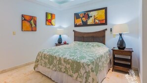 1 bedroom, WiFi (free) - Deep Blue Condos - 302 (Isla Mujeres)