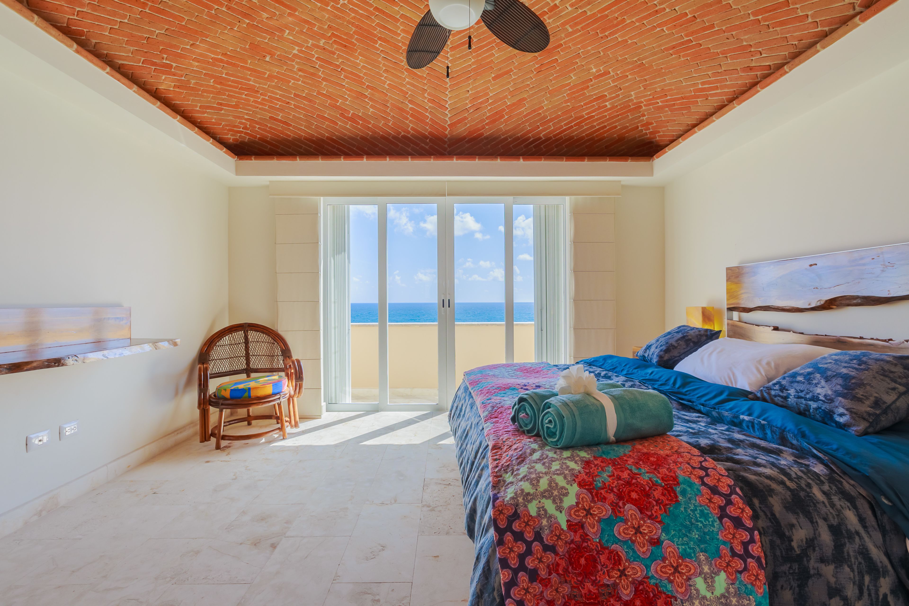 Condo | 3 bedrooms, free WiFi