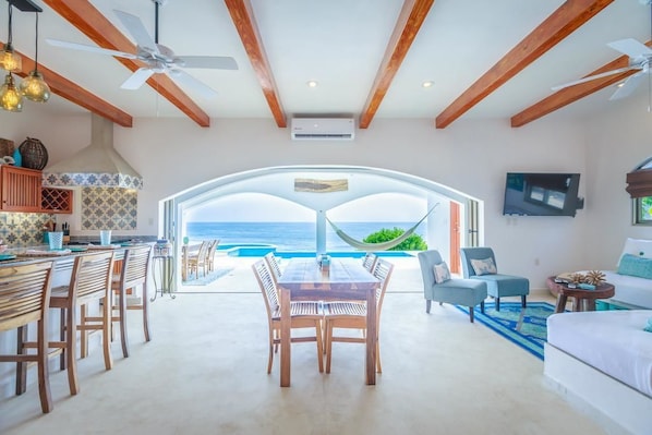 House | Living room