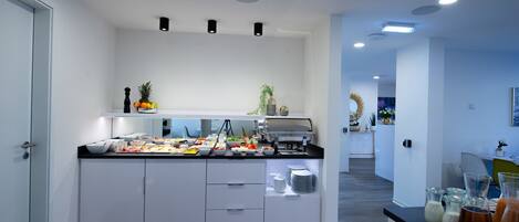 Daily buffet breakfast (EUR 19 per person)