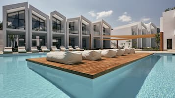 Sun deck