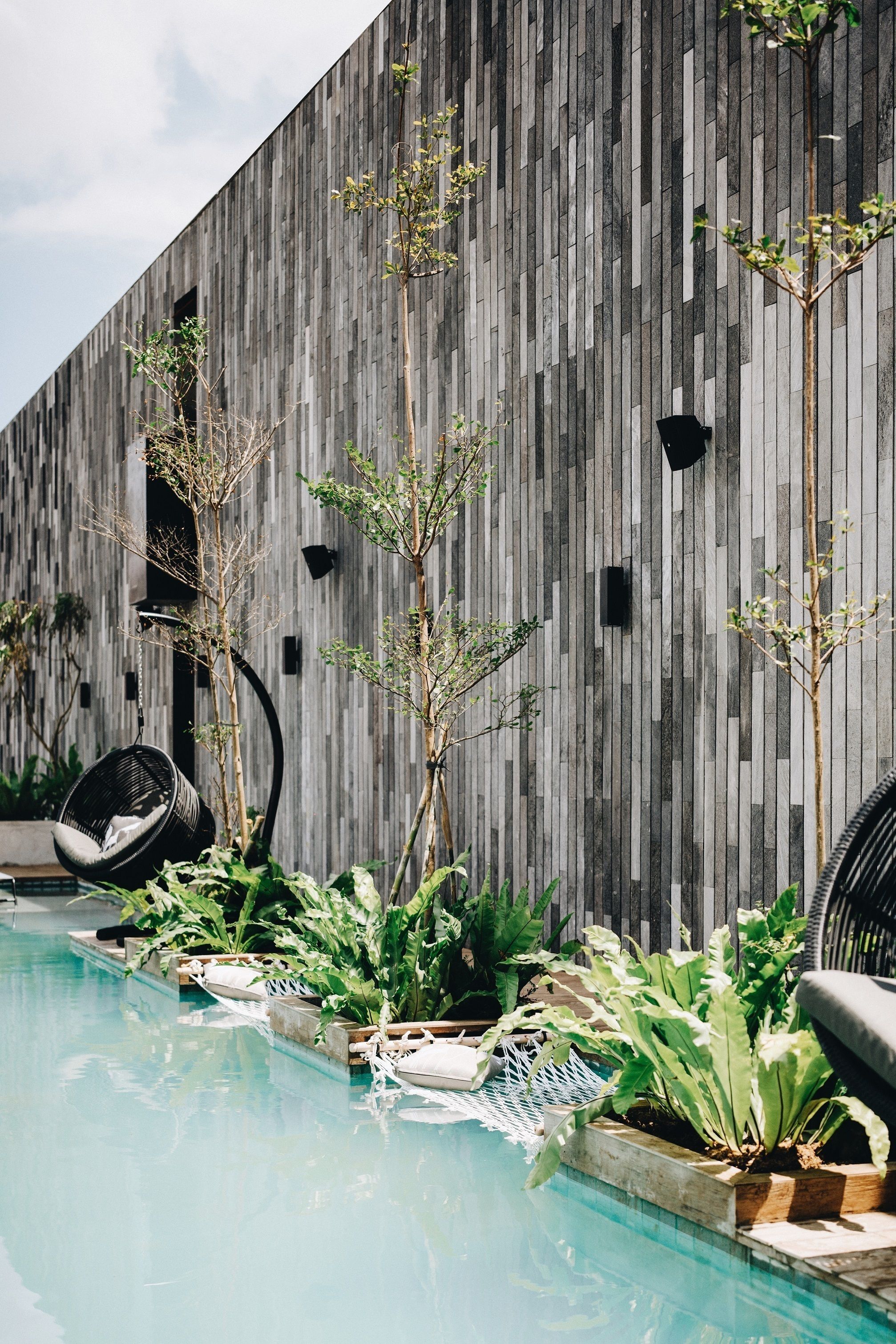 Outdoor pool, open 9:00 AM to 6:00 PM, pool loungers