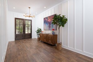 Maison, plusieurs chambres | Intérieur
