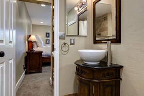 Condo, 3 Bedrooms | Bathroom - Quitting Time 3 Bedroom Condo by RedAwning (Park City)