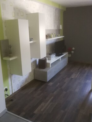 Flat-screen TV - Ferienwohnung Algenrodt (Idar-Oberstein)