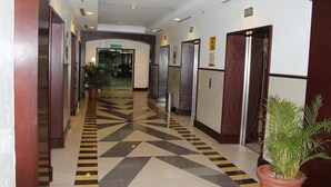 Gambar tidak terklasifikasi, 4 dari 11, tombol