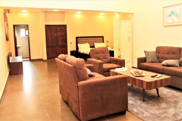 Deluxe Double Room | View from room - Four Season GUESTHOUSE (Cotonou)