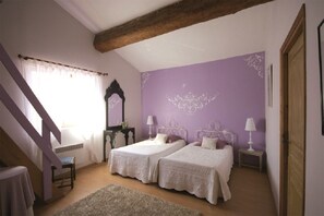 Double Room, 1 Double Bed (Mauve) | Desk, iron/ironing board, free cribs/infant beds, free WiFi