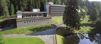 Sunday Schwarzbachtal Hideaway Resort