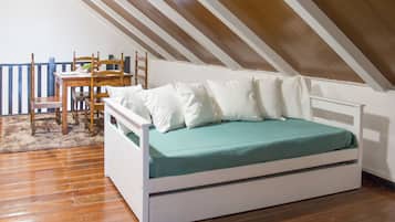 2 bedrooms, blackout curtains, free WiFi, bed sheets