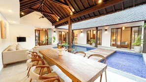 Front of property - Apple Villa & Suite Seminyak (Seminyak)