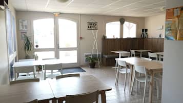Petit déjeuner préparé sur commande servi tous les jours en supplément