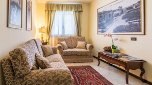 Lobby lounge - San Pietro (Noto)