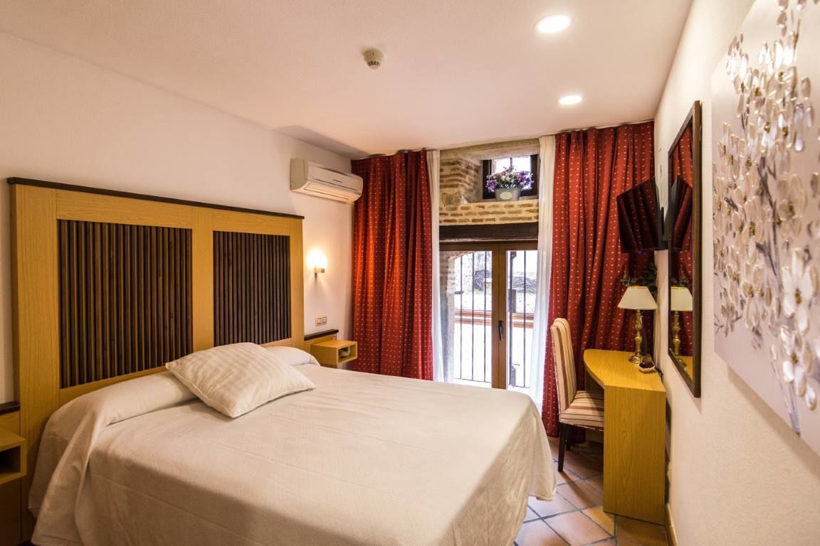 Photo - Antika Snoga